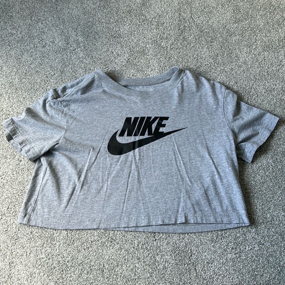 Small, grey, Nike, crop top